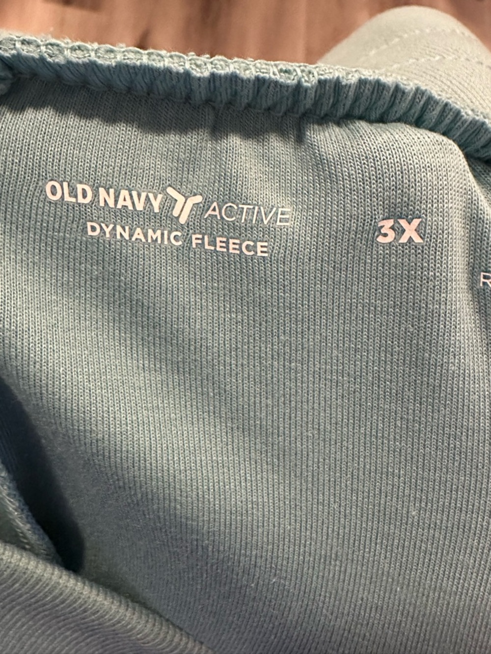 Old Navy Women’s 3X Athletic Dynamic Fleece Shorts NWT - Picture 4 of 4